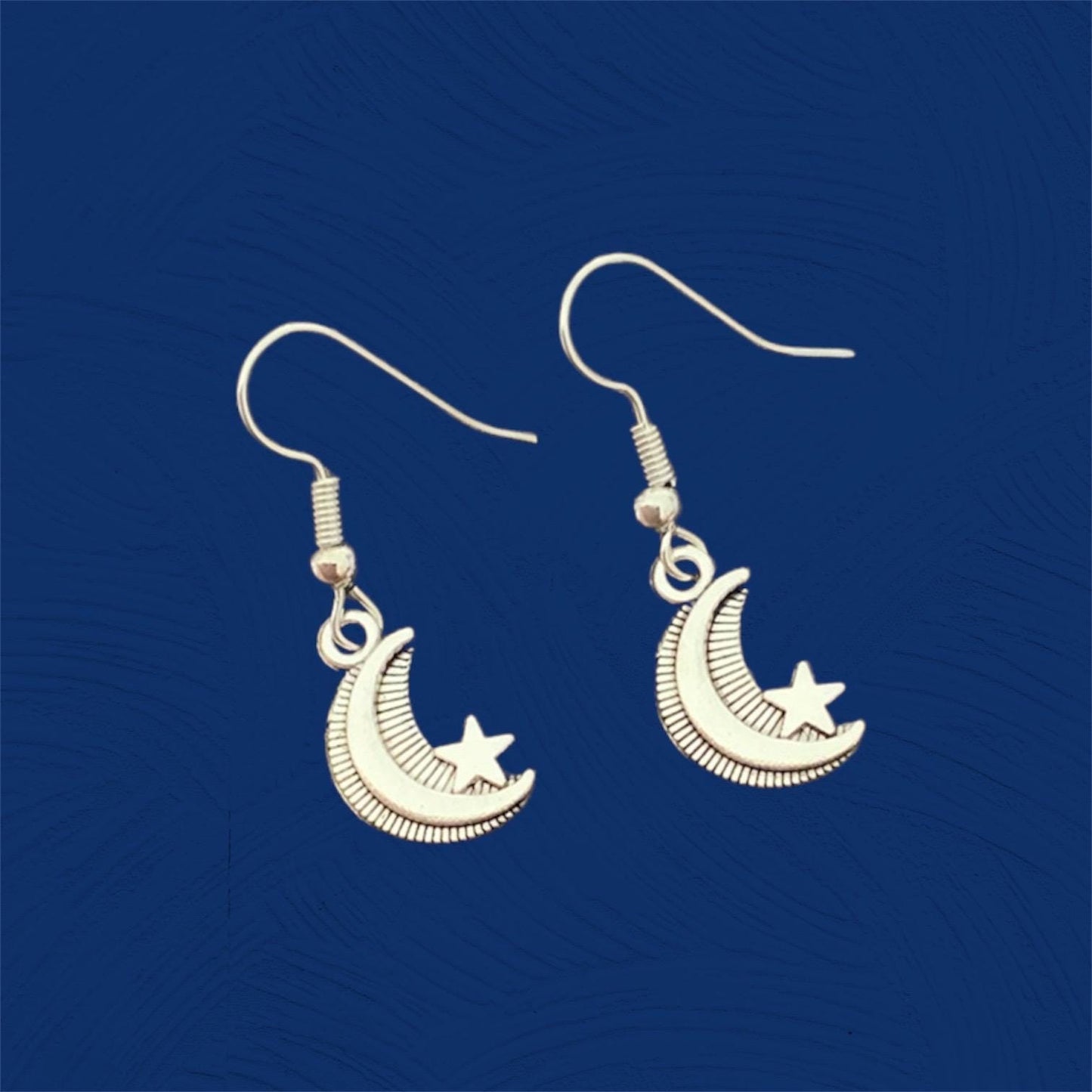 Mini moon and star dangle drop earrings