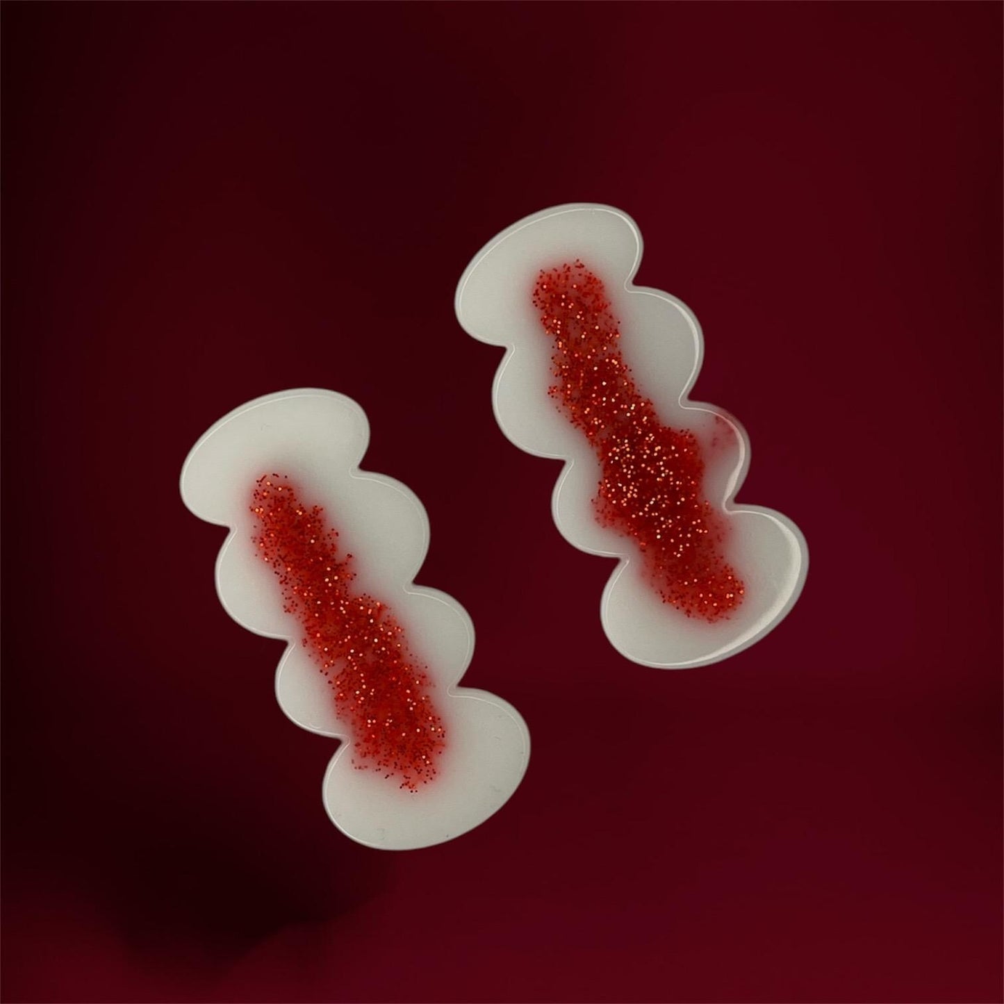 Tampon hair clip
